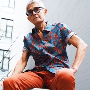 Wildfang Essential Short Sleeve Button Up